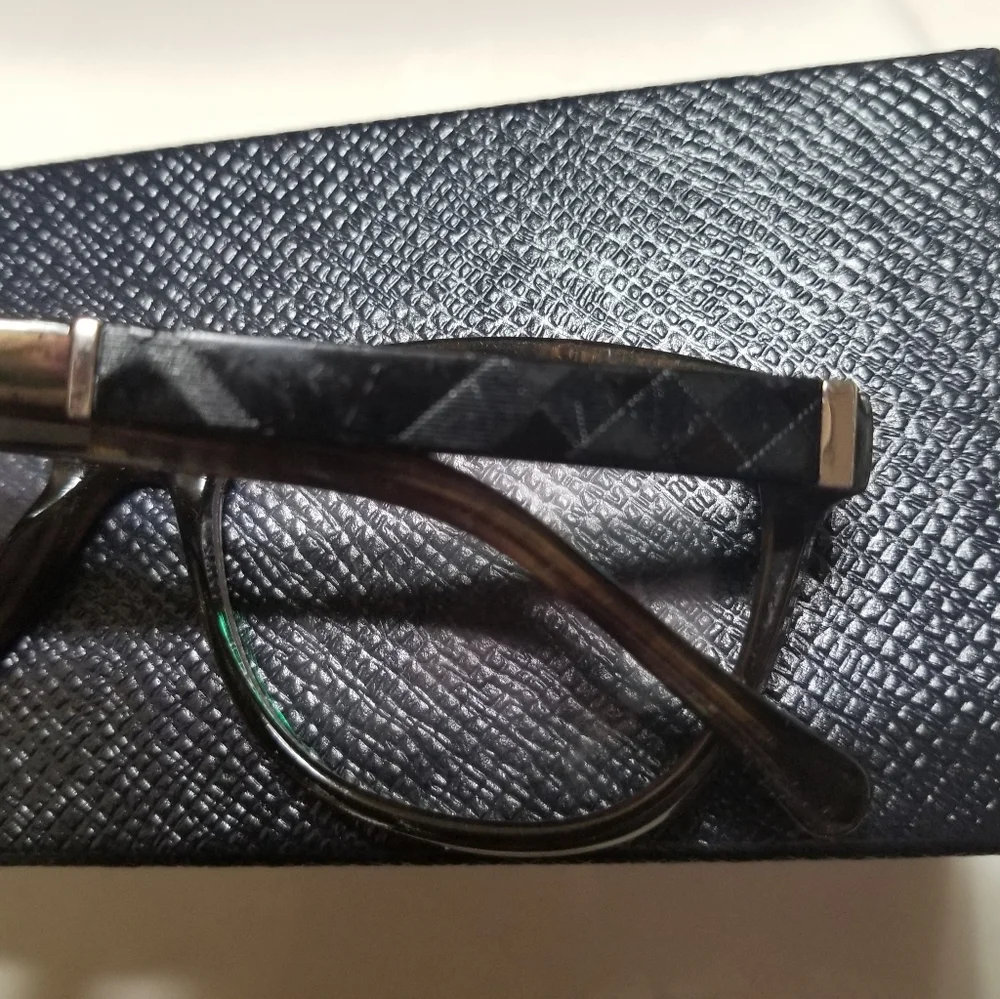 Burberry frames - Picture 3 of 8